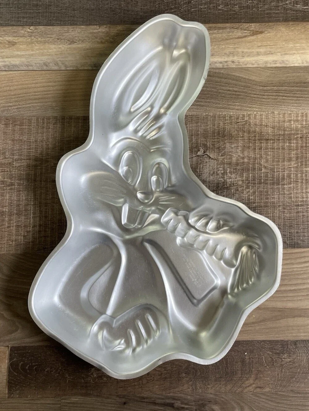 Vintage 1978 Bugs Bunny Wilton Cake Mold Baking Pan Looney Tunes Warner Bros